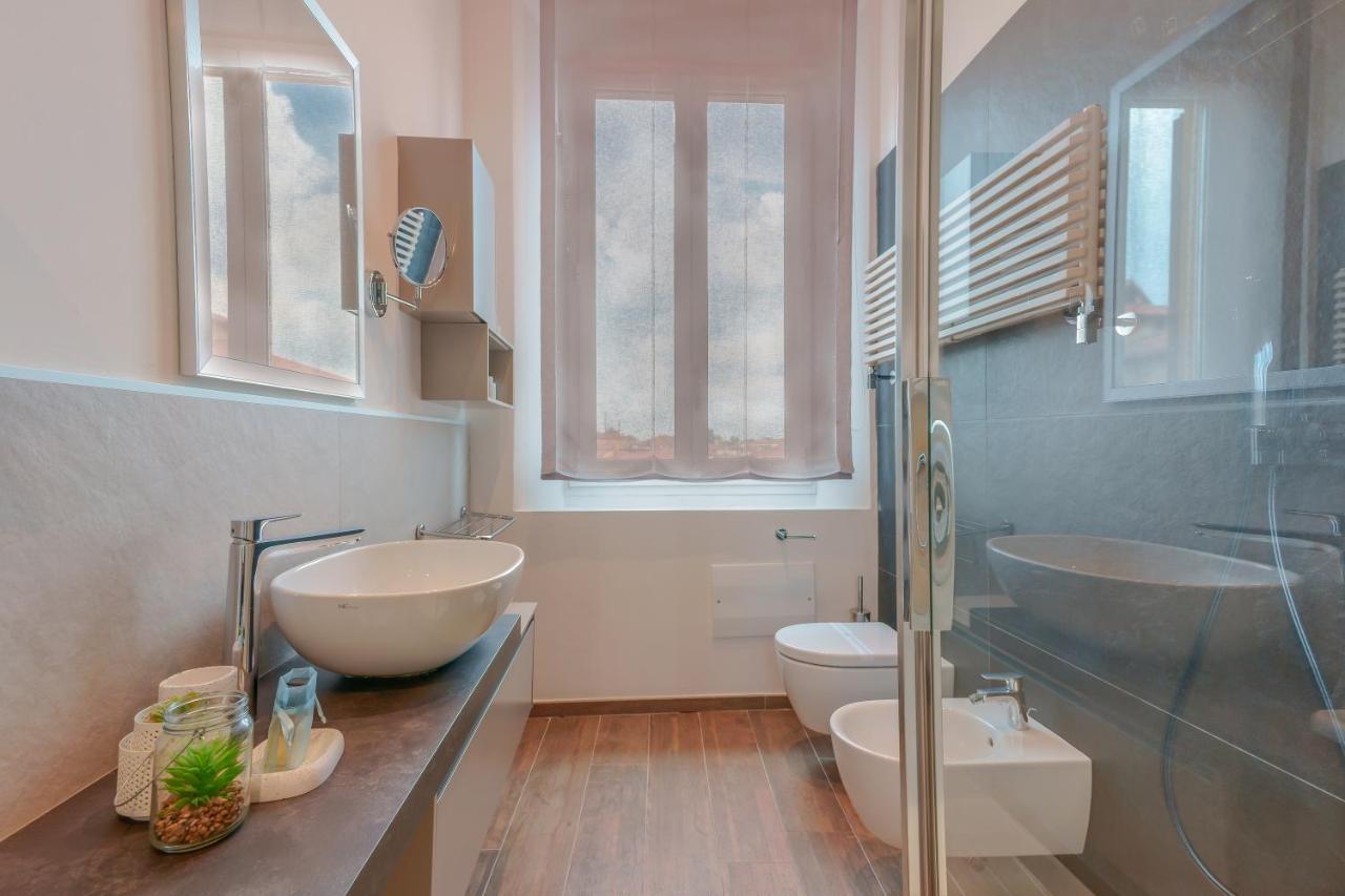 Bed and Breakfast Attico Di Via D'Azeglio Bolonia Exterior foto